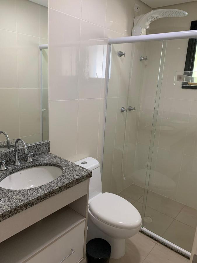 Apartament Flat Em Pitangueiras - Sacada Gourmet, 3 Dorms, Limpeza Diaria E Serv De Praia Guarujá Zewnętrze zdjęcie