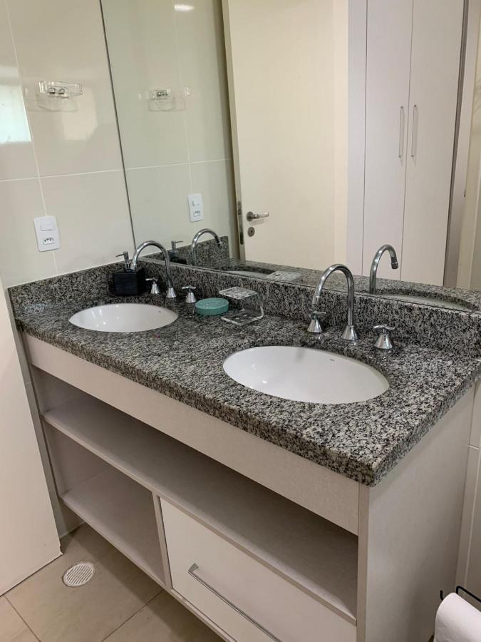 Apartament Flat Em Pitangueiras - Sacada Gourmet, 3 Dorms, Limpeza Diaria E Serv De Praia Guarujá Zewnętrze zdjęcie